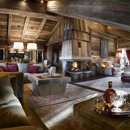 مكان تخييم Chalet Ormello *